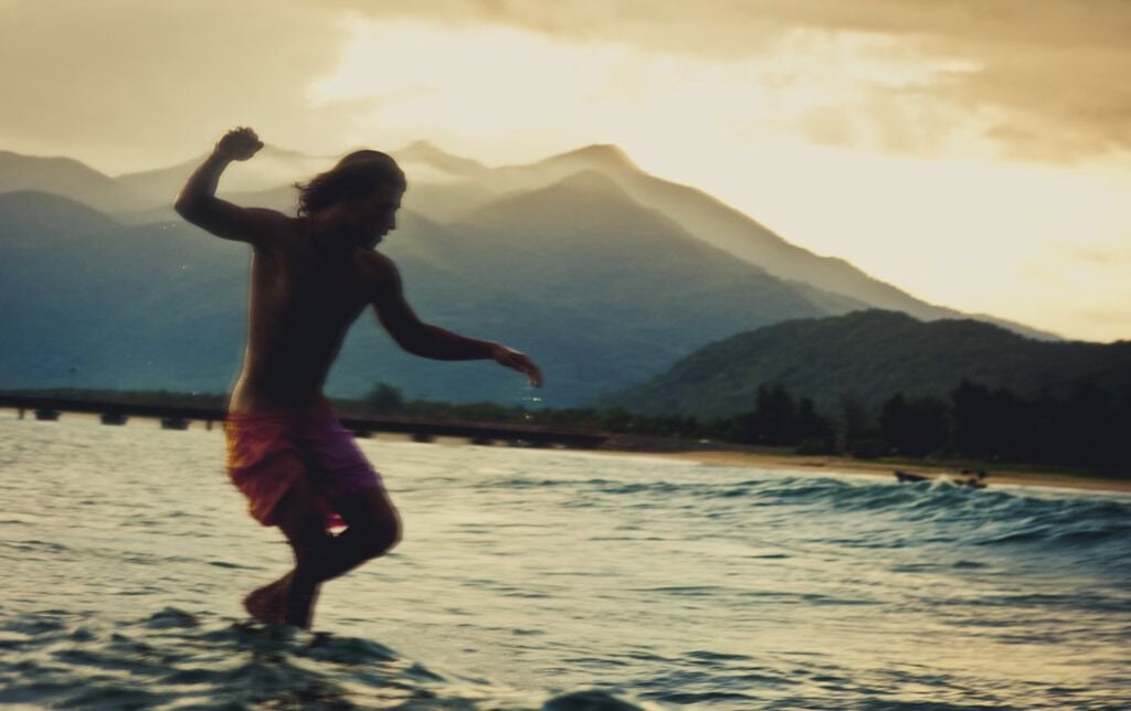 Edouard Delpero on the surfboard